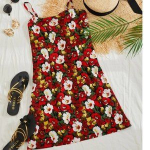 SALE💕  NEW! Size 4, 6 or 8/10 Floral Print Cami